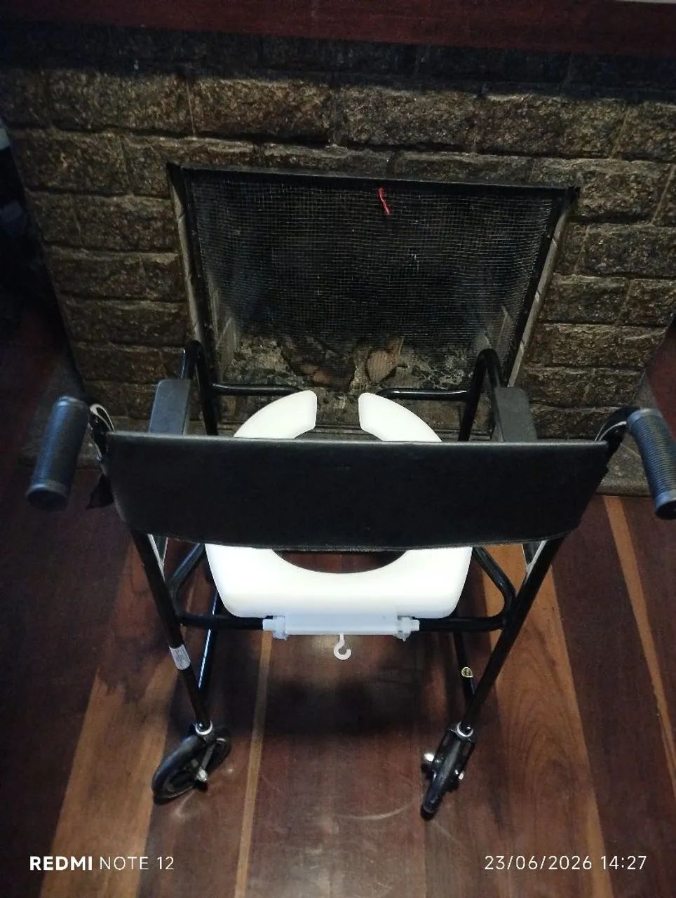 Cadeira Higiênica Prolife - Foto 3