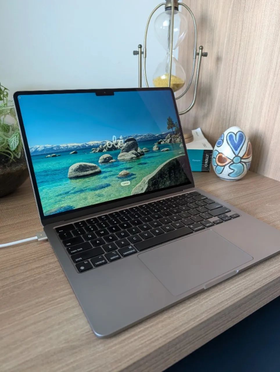 MacBook Air M2 Space Gray 2022, 8GB RAM / 512GB SSD - Notebooks