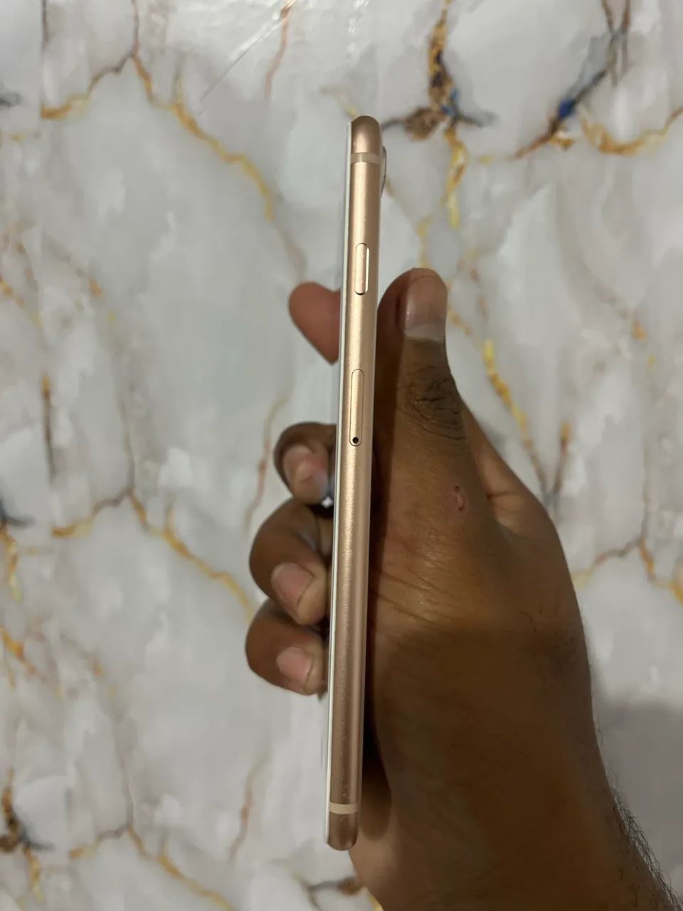 IPHONE 8PLUS 64GB - Foto 3