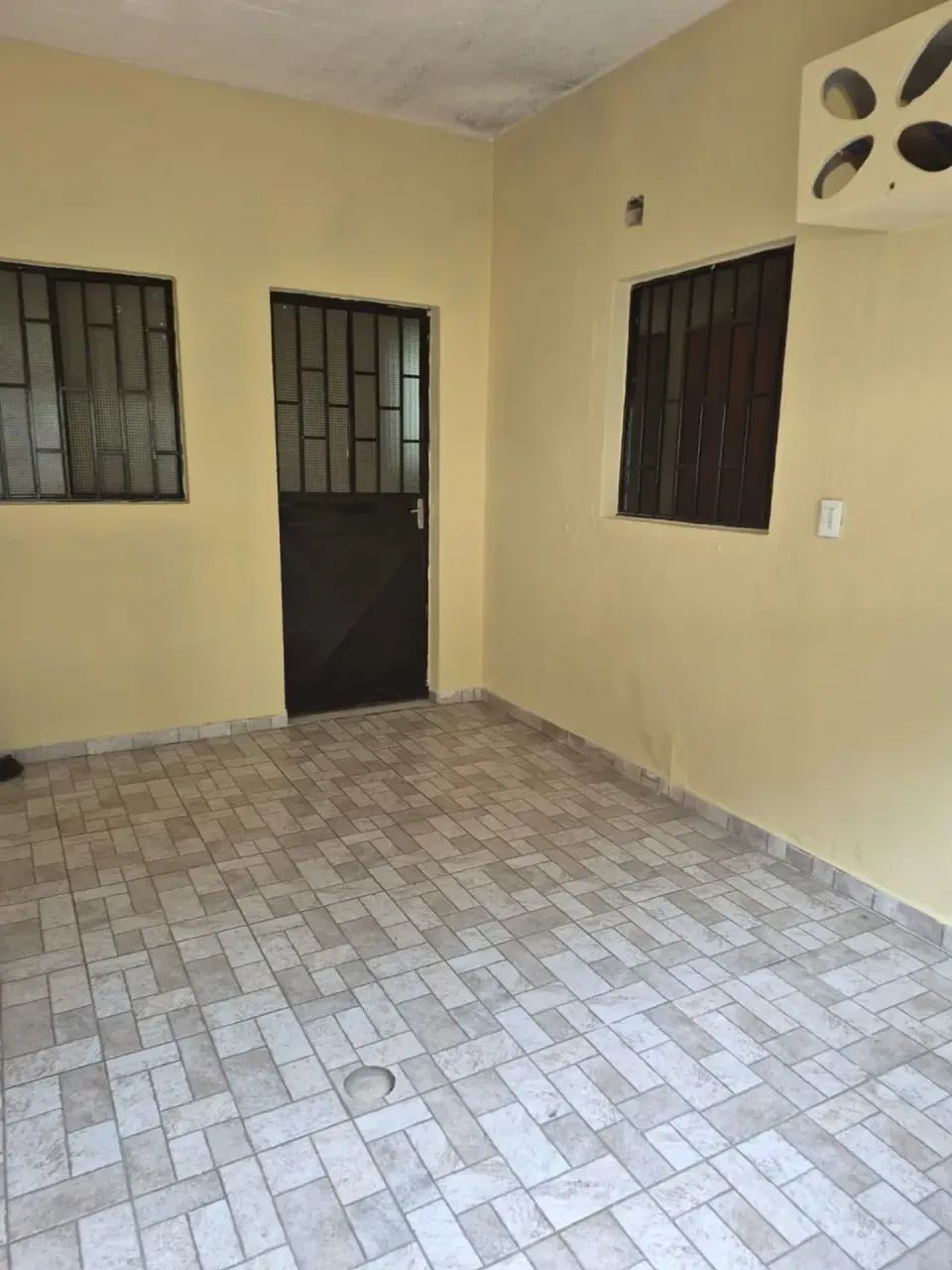 Casa Térreo, 1 Garagem, 1 Quarto, Coroado, - Foto 2