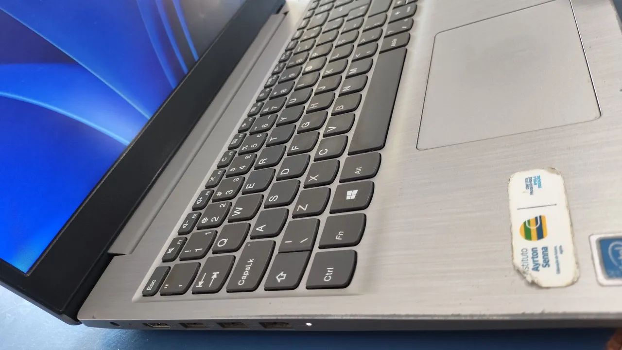NOTEBOOK LENOVO IDEAPAD INTEL CELERON PRA VENDER RÁPIDO  - Foto 4