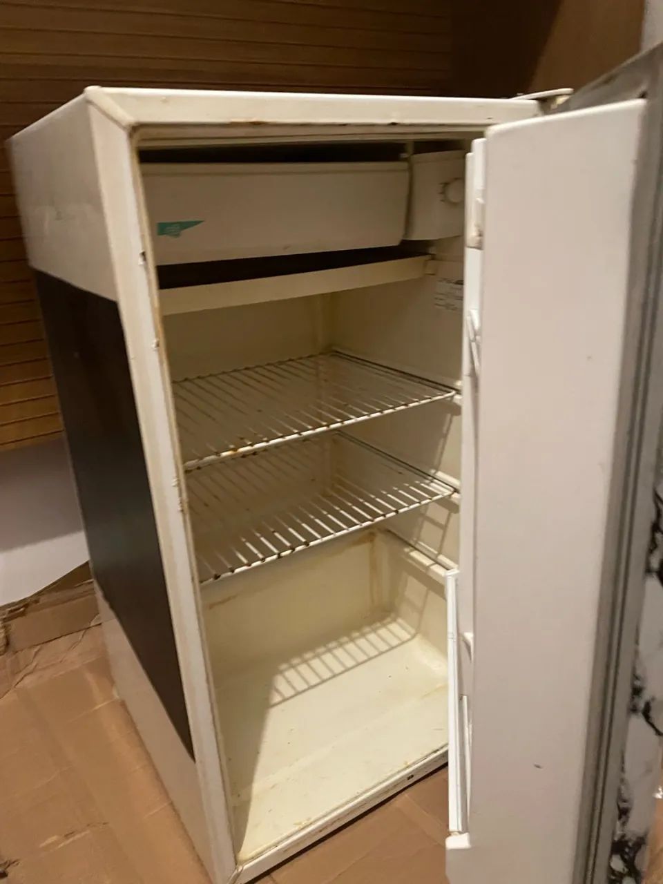 frigobar em otimo estado a venda - Foto 2