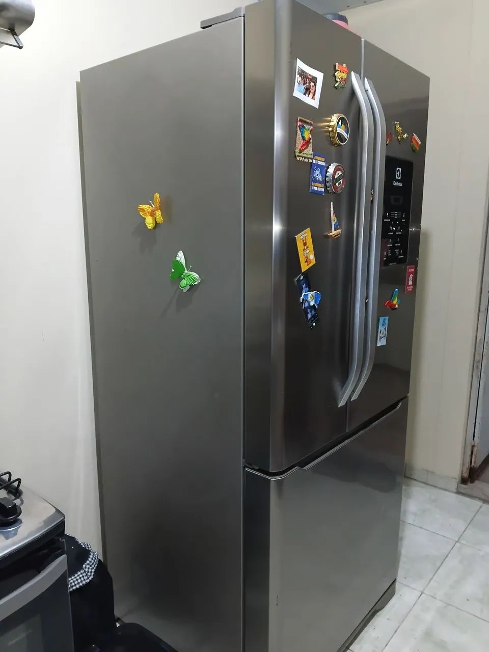 Geladeira electrolux com defeito  - Foto 2