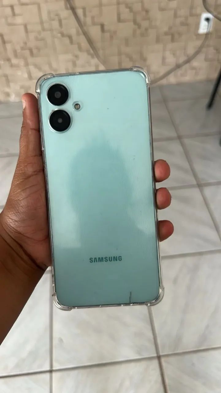 Samsung A06 - Foto 2