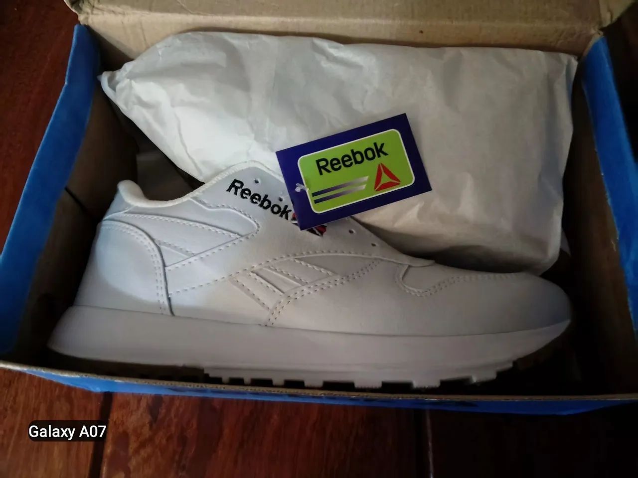 Tênis Reebok novo número 40 - Foto 3