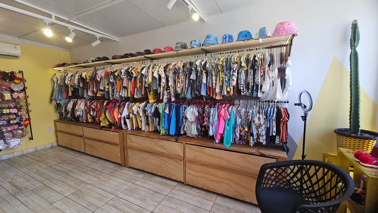 Conjunto de Móveis completos para loja ou closet  - Foto 2