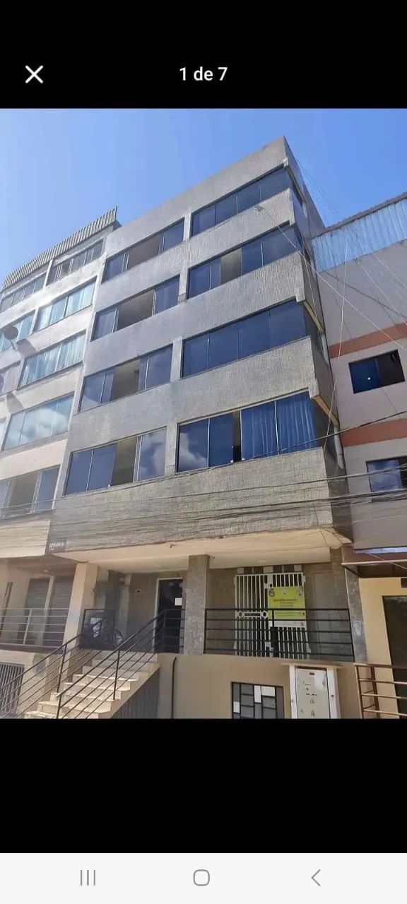Vendo apartamento 2 quartos , muito barato. Subsolo de frente pra rua com janela pra rua. 