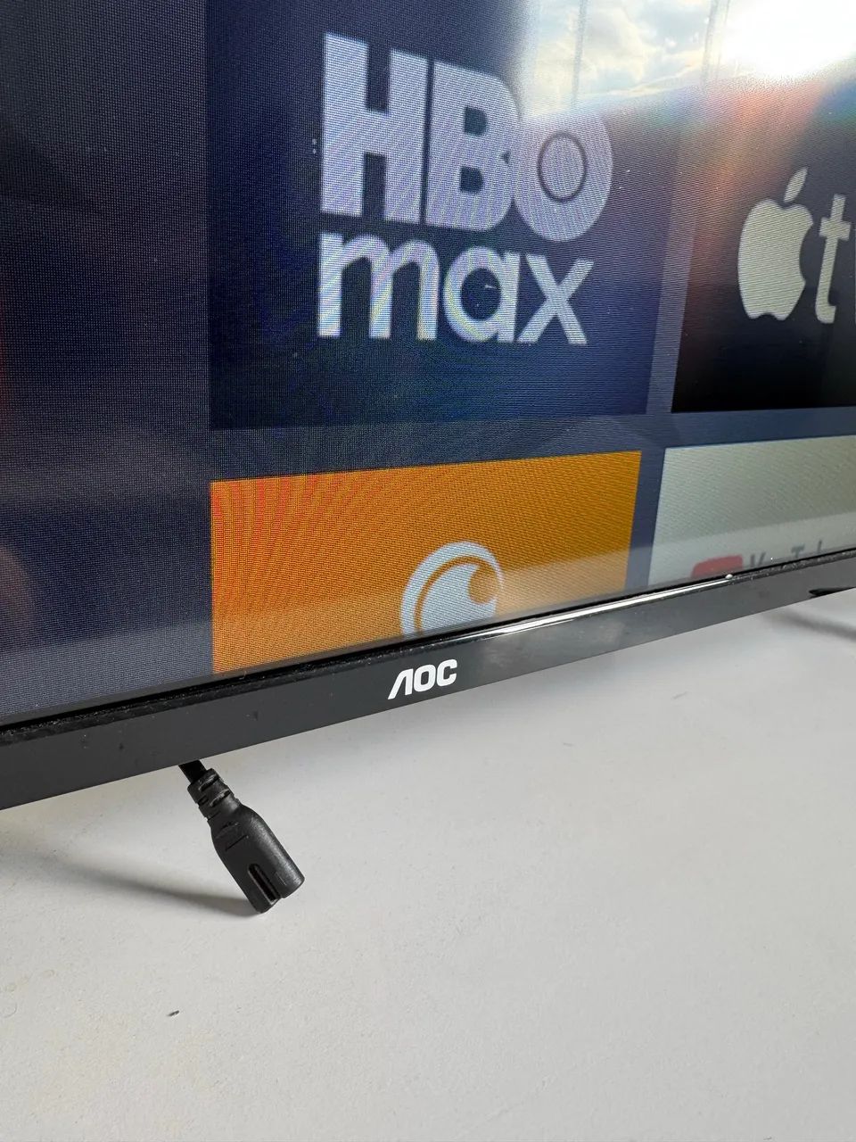 Smart TV 43 polegadas AOC DLED borda ultrafina - Foto 3
