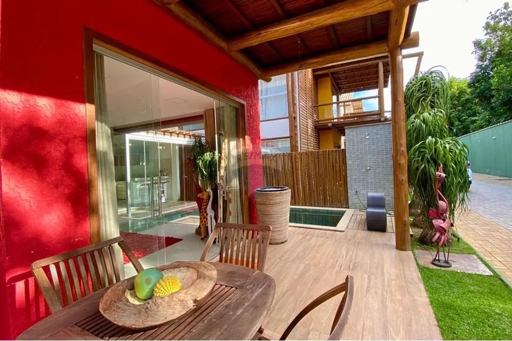Casa moderna em Arraial com piscina e 3 quartos