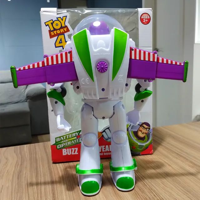 Action Figure Boneco Buzz Lightyear com Asas e Caixa (Disney Pixar®) - Foto 5