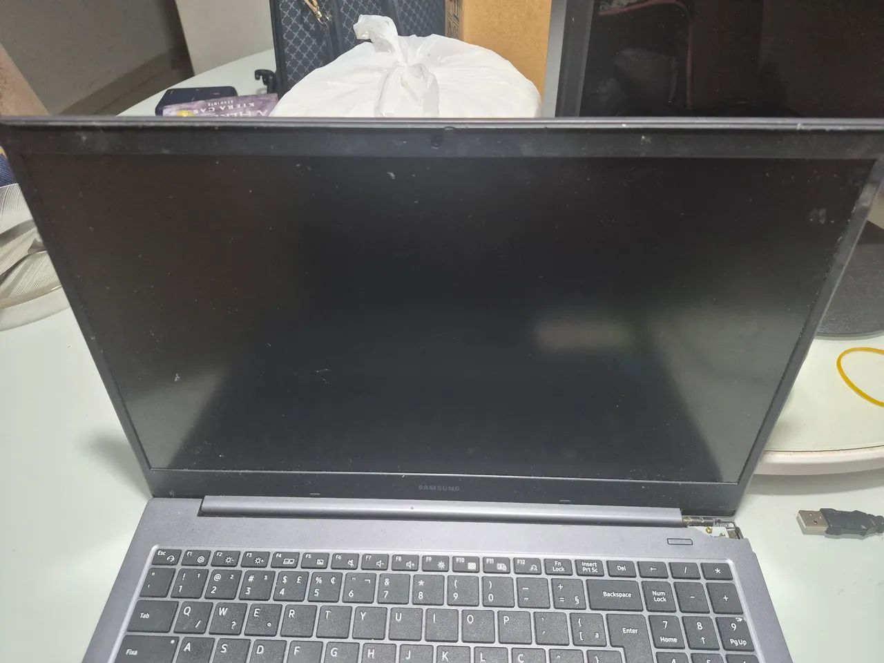 Notebook Samsung i3 11ª Geração SSD NVMe 256GB 4GB RAM LEIA O ANÚNCIO - Foto 3