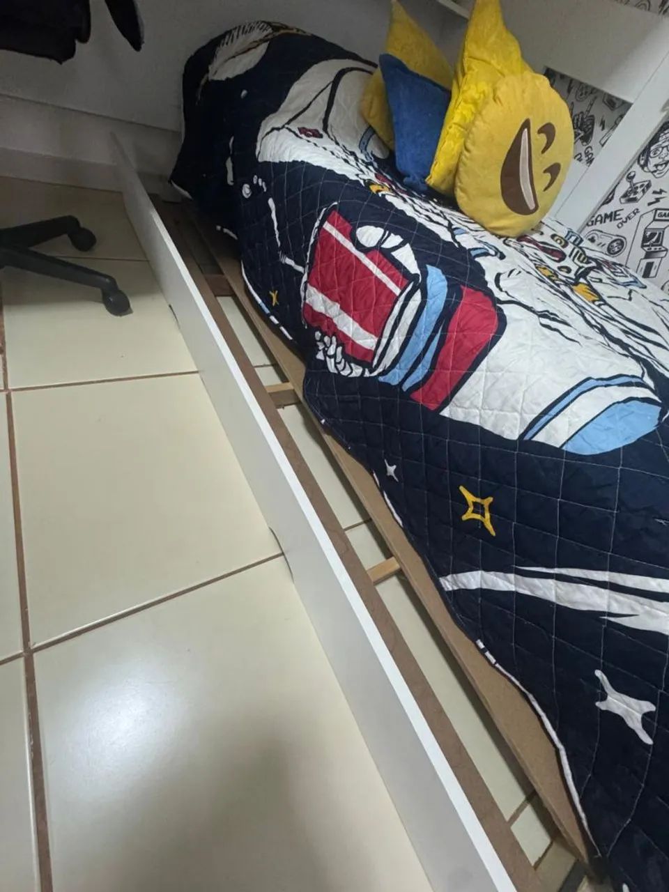 Beliche com cama auxiliar e mesa de estudo  - Foto 3