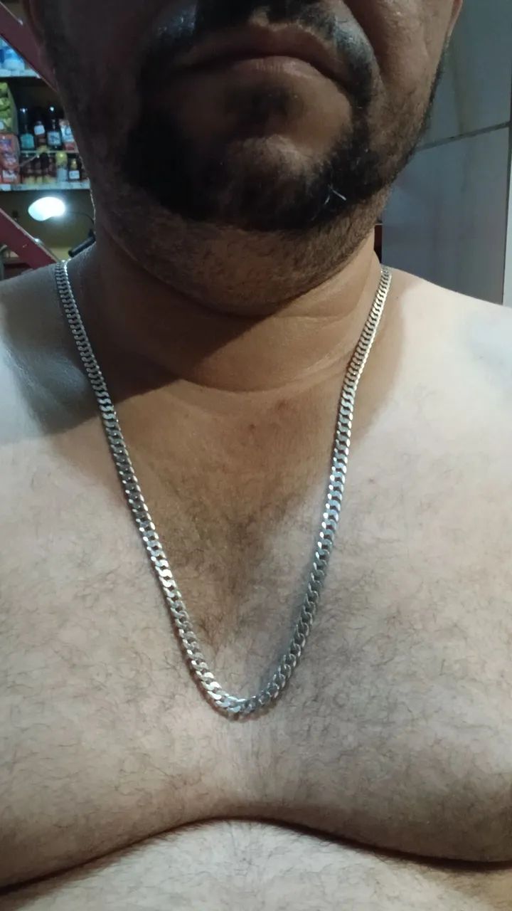 Vendo essa corrente de prata 