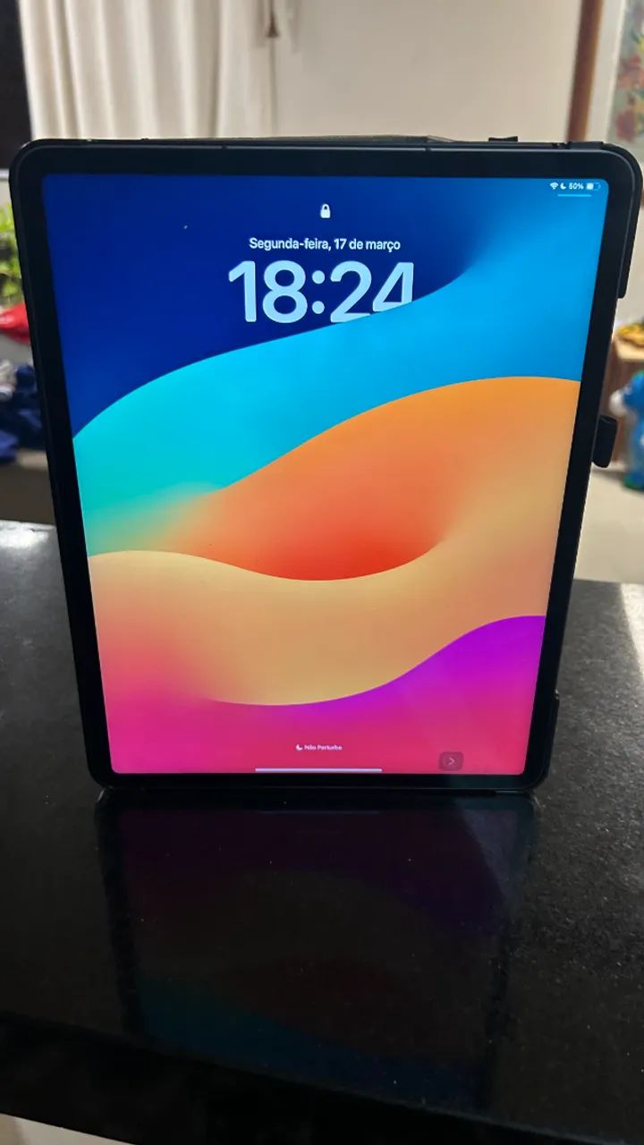 iPad Pro 12.9 M1 256GB 5G + Magic Keyboard (Kit Completo) - Impecável - Foto 2