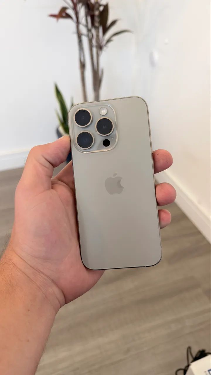 iPhone 15 Pro 128gb - Titanium natural  - Foto 4