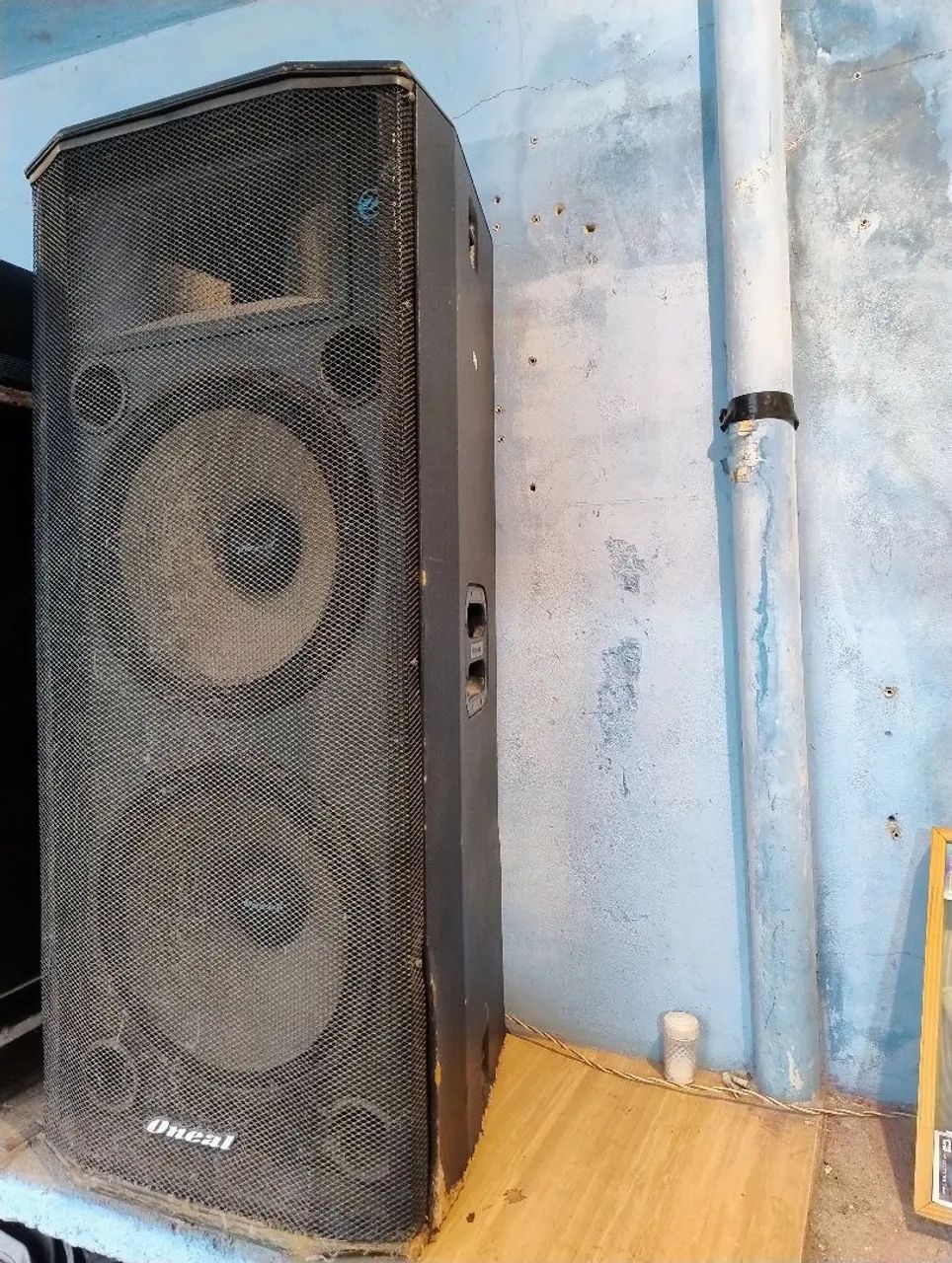 Caixa de som amplificada com defeito - Foto 2