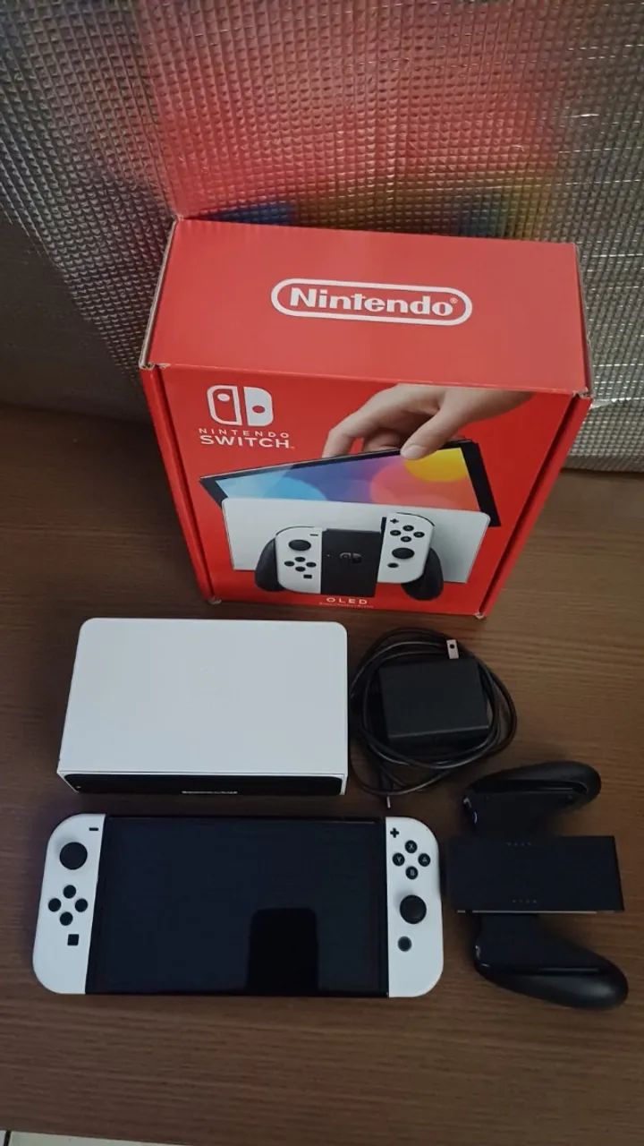 NINTENDO SWITCH OLED