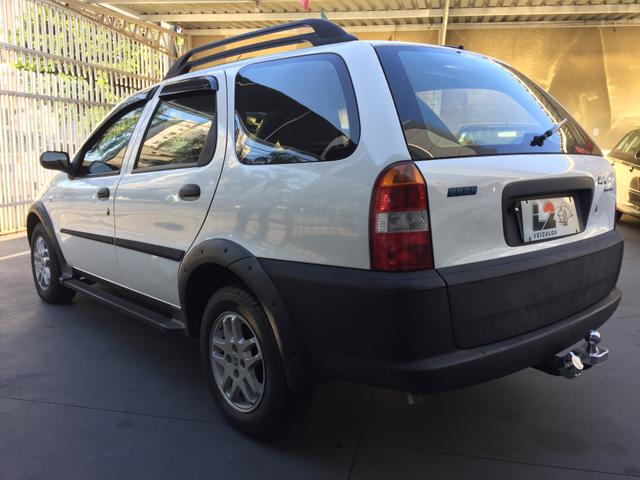 Palio Adventure 1.8 - Foto 13