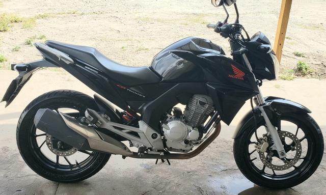 CB 250cc Twister - MUITO Nova