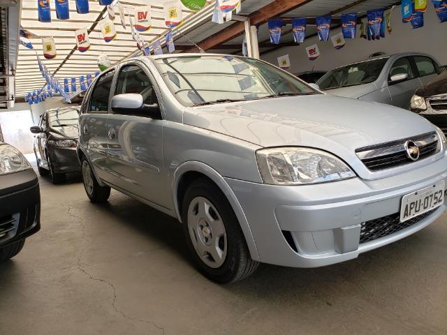 Corsa Hatch Premium 1.4 8V Econoflex 5p