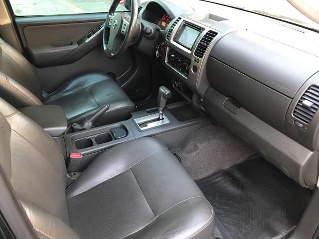 Nissan Frontier 2.5 LE AT 4X4 2013 - Foto 9