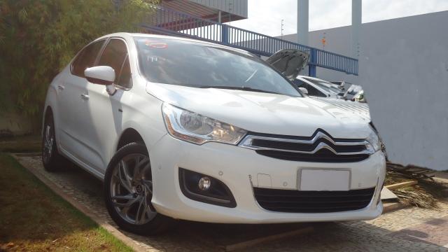 CITROËN C4 LOUNGE 2015/2015 1.6 TENDANCE 16V TURBO FLEX 4P AUTOMÁTICO - Foto 2