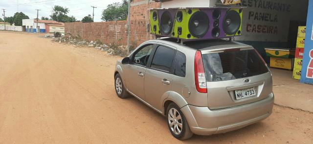 Vendo fiesta rocan 1.0