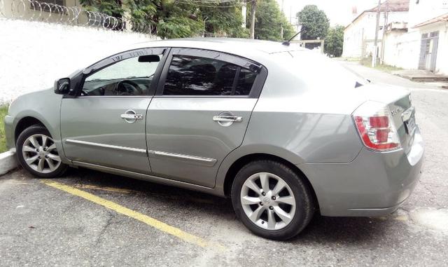 Nissan Sentra 2.0 GNV 5ª