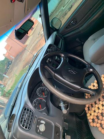 Vendo caminhonete s 10 - Foto 4