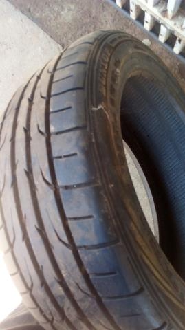 UM PNEU 225/45x17 novo SEM DEFEITO 250,00