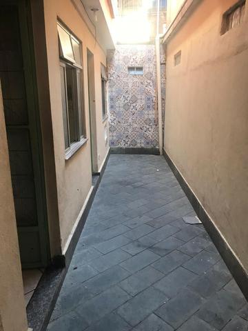Alugo Casa