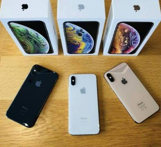 IPhone XS Max 256gb Dourado, Prata e Preto Aparelho de vitrine Black Friday