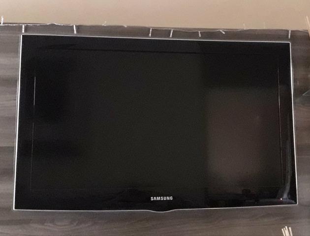 TV Samsung 32"