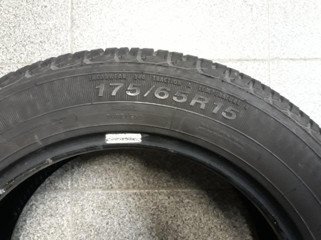 Pneu Goodyear 165/65/15 - Foto 5