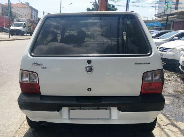 Fiat Uno Mille Celeb Econ 4P Completa - Sem Débitos - Foto 5