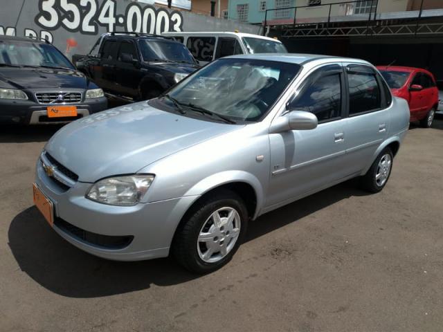 CHEVROLET CLASSIC LS 1.0 VHC FLEXPOWER 4P 2011 Completo