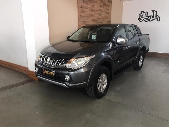 Mitsubichi - l200 triton 2.4 diesel ano 2018 - Foto 12