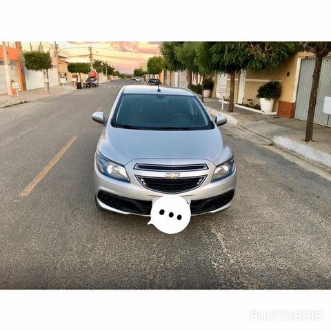 Prisma LT Automático 1.4 2015 Estado de Zero