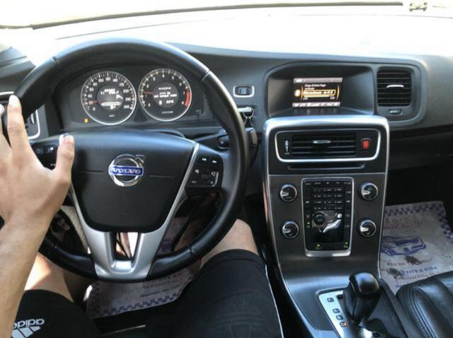 Volvo - Foto 2