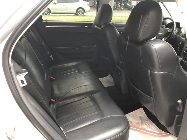 Crysler 300 c v6 ano 2009 lindo (pneus novos ) - Foto 11