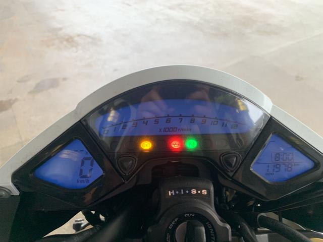 Honda CB1000r 15/15 com 11.950km - Foto 8
