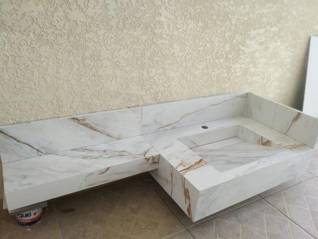 Pias de porcelanatos, bancadas e Lavatórios - Foto 4