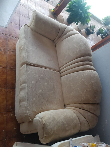 Sofá usado