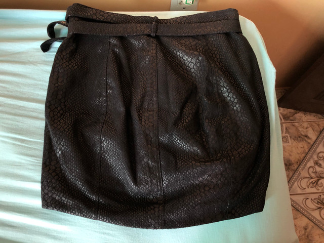 Saias da planet veste 36/38 - Foto 2