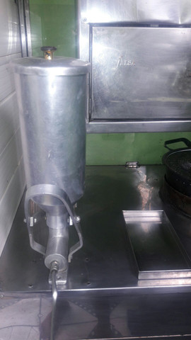 Carrinho de churros todo em inox