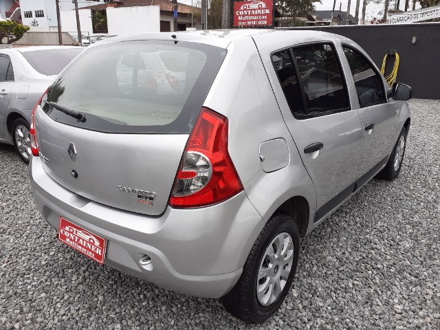 Renault Sandero Exp 1.0 ano 2010 Top - Foto 4