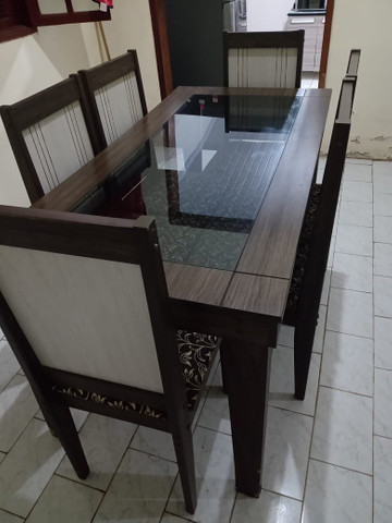 Mesa com 6 cadeiras com tampa de vidro - Foto 2