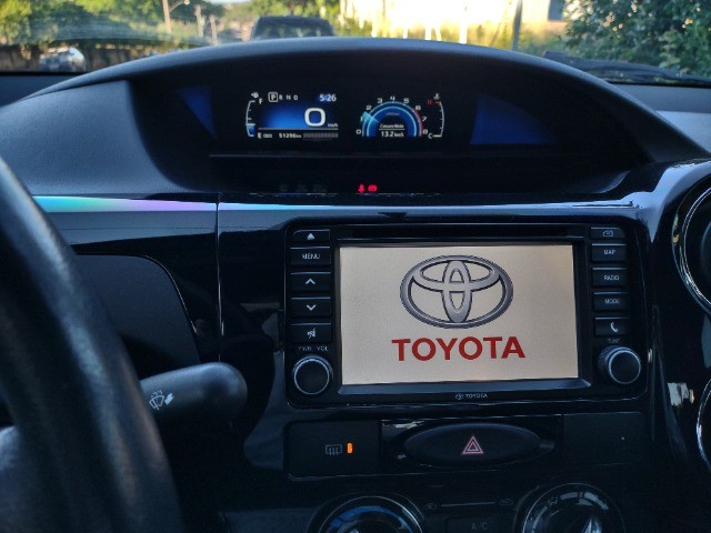 Toyota Etios Sedã 2018 1.5 automático versão Platinum  - Foto 9