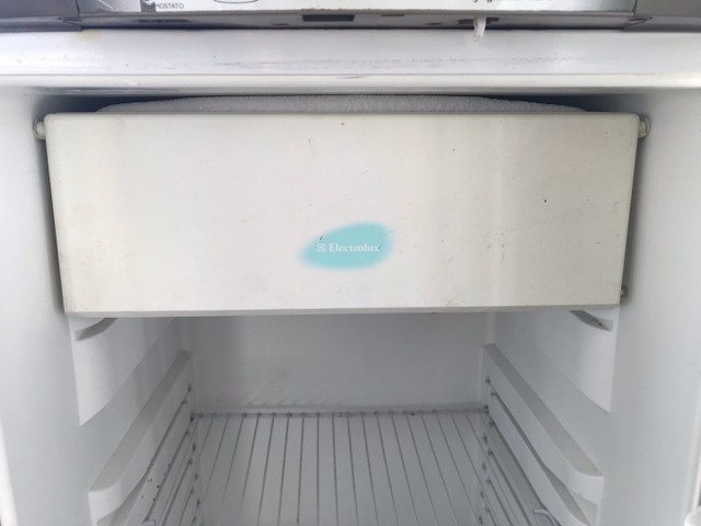 Refrigerador Eletrolux 270 litros - Foto 5