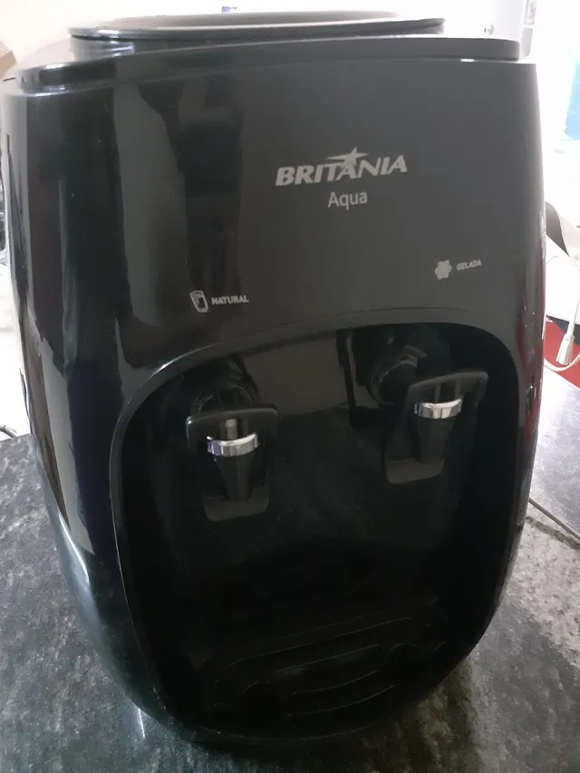 Bebedouro Britânia BBE12P 10L ou 20L Sistema Perfurador Bivolt